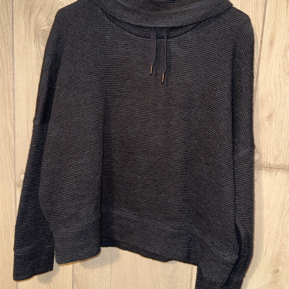 Banana Republic Charcoal Cowl Neck Sweater - Picture 2 of 5